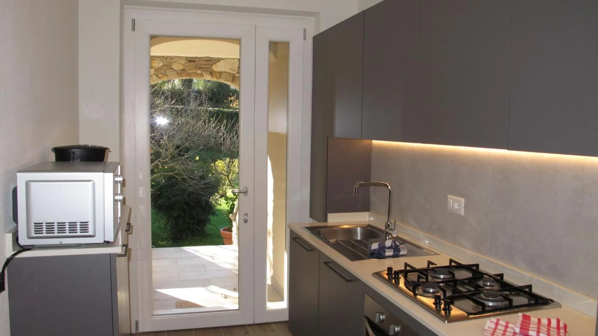 Holiday Home Giardino Del Sole By Interhome Camaiore